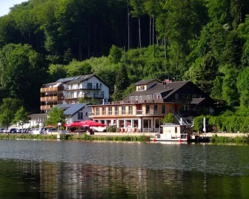 Hotel Roter Kater Hotels near Wolfsanger