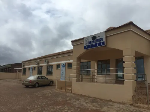 Warm Hands Hotel - 3-Star