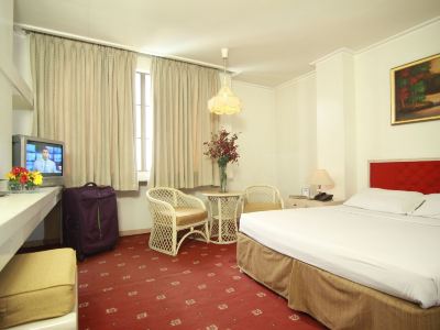 Hotel Supreme