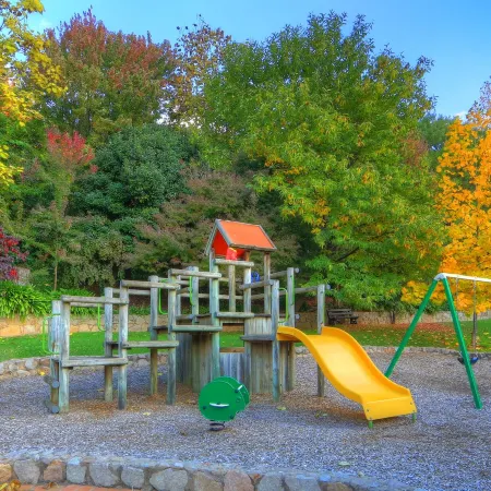 Chestnut Tree Holiday Units