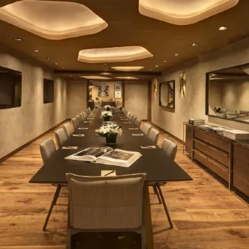 Sixty Beverly Hills Отели рядом с достопримечательностью «Golden Triangle»