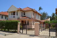 Azanza Mtwapa Holiday Home