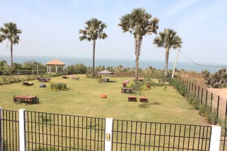 Harmony Resort Boutique Hotel Отели в г. Бруфут