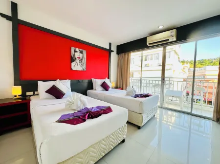 Hotel Baya Phuket
