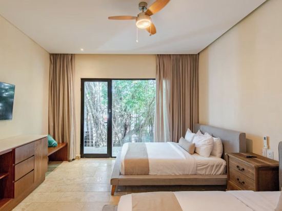 Hum Living Luxury Villas-La Veleta Tulum