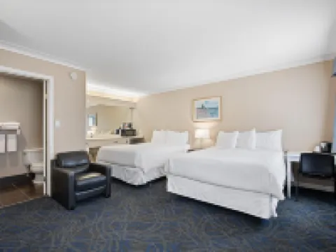 Glenwood Inn & Suites Hotels in Trail