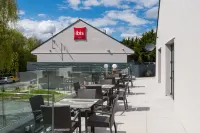 Ibis Plymouth Hotels in Wotter