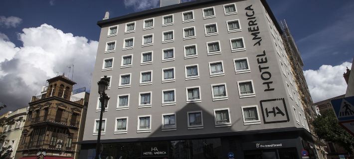 Hotel América Sevilla โรงแรมในเซบิยา
