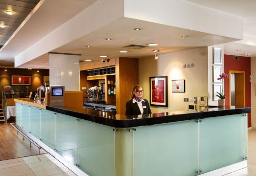 6. 머큐어 글래스고..