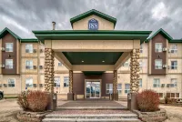 Grande Cache Inn & Suites Hotels in Grande Cache