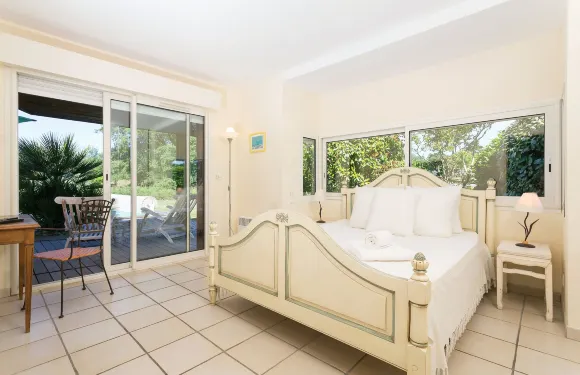 普拉迪別墅酒店