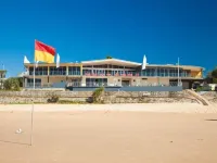 Surf Dance Apartments - 3-Star