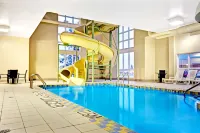 Super 8 by Wyndham St-Jerome Hotel di Saint-Jerome