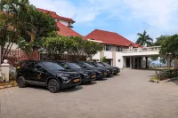 Taj Malabar Resort & Spa, Cochin. - parking