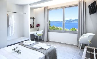 Core Luxury Suites