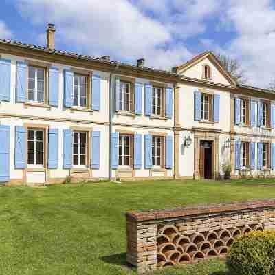 Le Manoir De Lisle Hotel Exterior