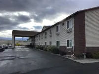 Super 8 by Wyndham Blackfoot Hotels in Bingham County