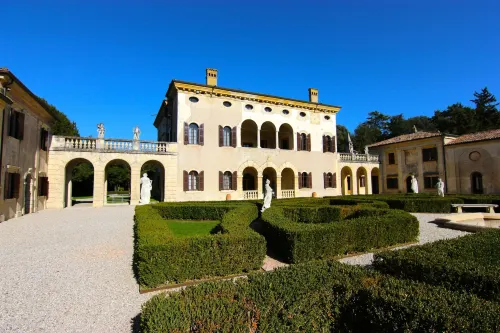 Hotel Villa Giona Hotels in San Pietro In Cariano