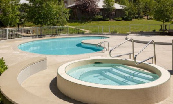 Outback Lakeside Vacation Homes