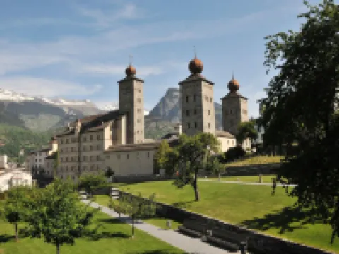 Schlosshotel - Self Check-in Hotel Hotels in Brig