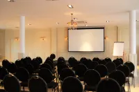 Riviera Resort Airport Modlin