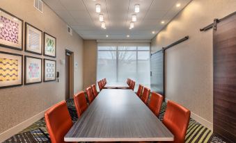 Holiday Inn Express & Suites Salem North - Keizer