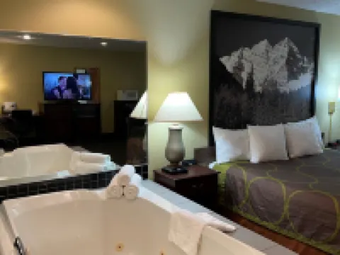 Super 8 by Wyndham Trinidad Hotels in Trinidad