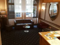 Hotel Phenix Paris - Pysäköinti