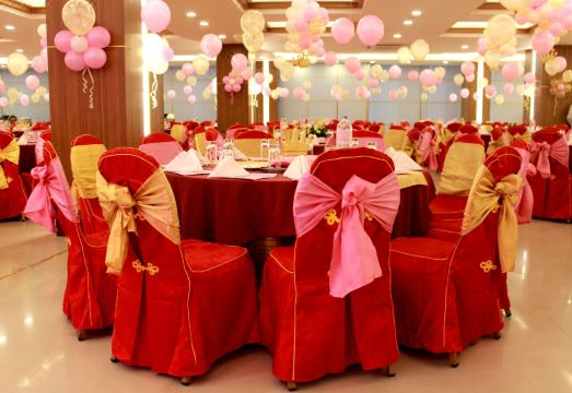 5. 파스 호텔 & ..