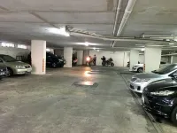 Hatyai Golden Crown Hotel - parking