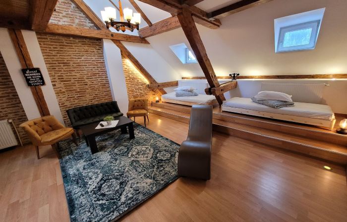 Main Square Apartments & More