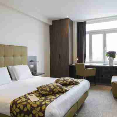 Hotel Chambord Rooms