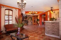 Encanto de la Sierra Hotel - parking