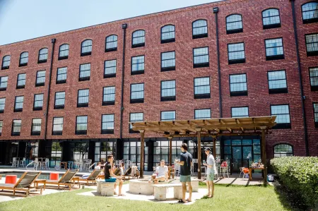 NYLO Las Colinas Hotel, Tapestry Collection by Hilton