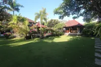 Taman Agung Hotel Hotel dekat The Pantry