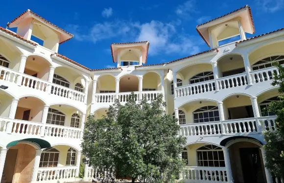 科斯塔姆巴爾公寓