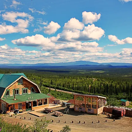 Alpine Creek Lodge