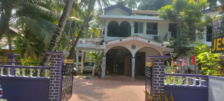 Jes Guest House