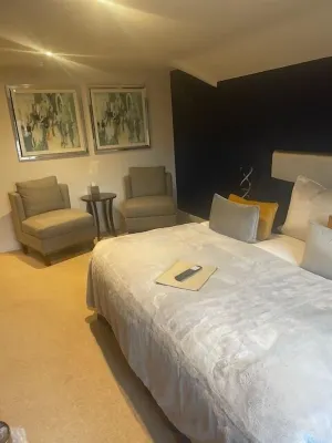 La Fontana Italian Restaurant with Rooms