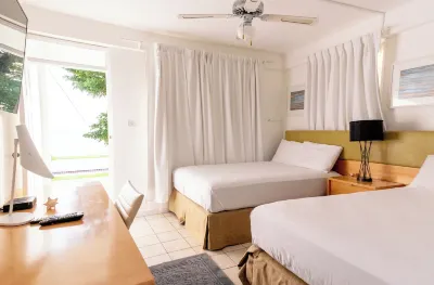 Ocean's Edge Lodge Restaurant & Bar Hotels near Sulfur Springs