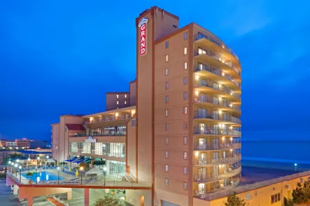 Grand Hotel Ocean City Oceanfront Отели рядом с достопримечательностью «Explore OC»