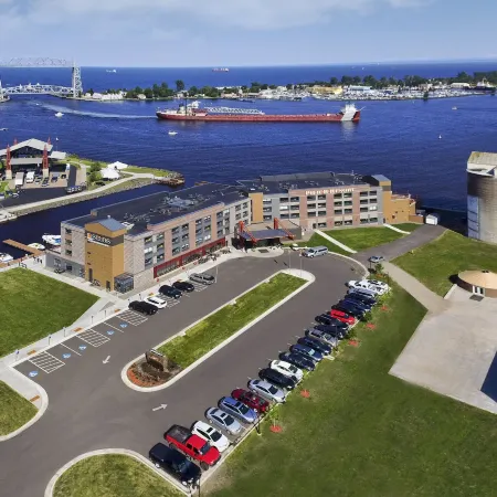 Pier B Resort