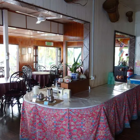 Seaside Travellers Inn
