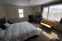 新雪谷自由飯店