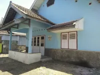 Ayudia Homestay Hotel dekat Pantai Pulau Tabuhan
