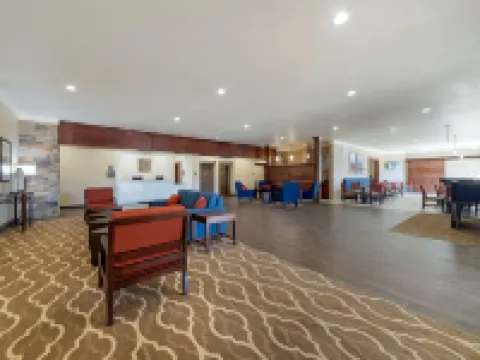 Comfort Inn & Suites Harrah Hotels in Oklahoma County