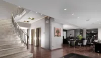 Holiday Suites Hotels in Central Athens