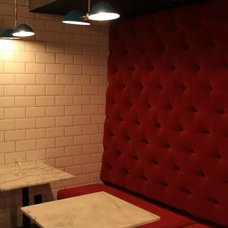 Hotel Gaythering - Gay Hotel - All Adults Welcome