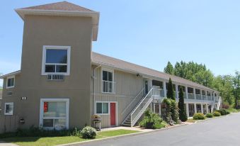 Saga Resort