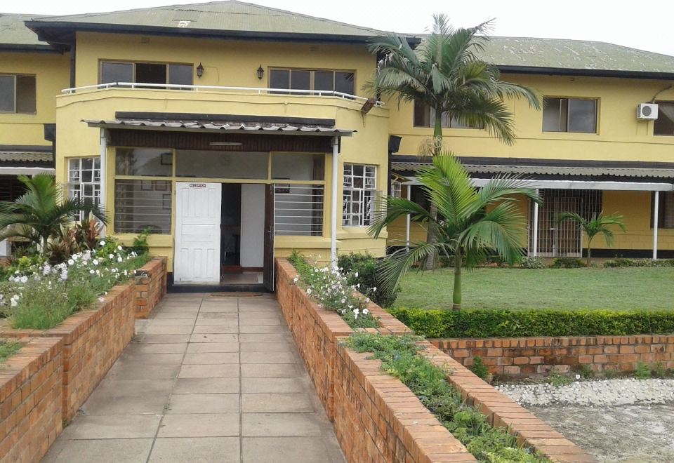 Providence Teez Lodge - Housity